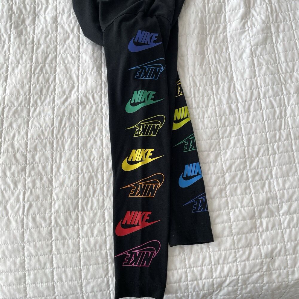 RARE Nike Womens Cropped Tee Long Sleeve Rainbow Logo Black Womens Size Medium M - Picture 8 of 8